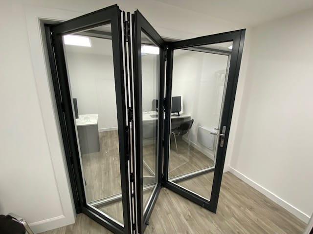 Choosing a bifold door colour, glazing and layout